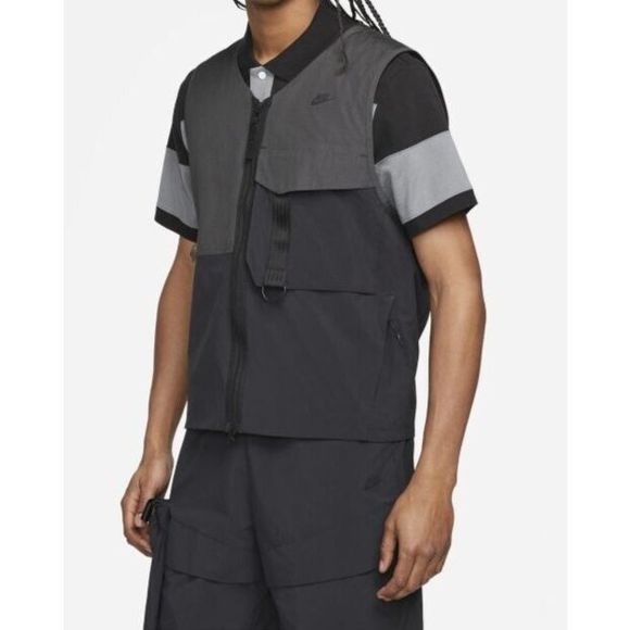 Nike DM5534 Men's Sz 2XL Gray/Black Sportswear Tech Pack Unlined Gilet Vest $160 - Picture 1 of 10